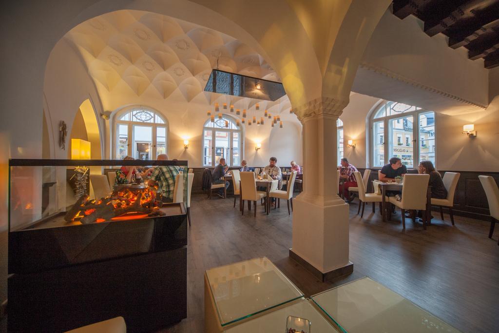 Hotel Ratskeller Schwarzenberg Шварценберг Екстер'єр фото